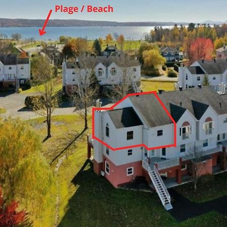 Chaleureux Condo A Magog Exterior photo