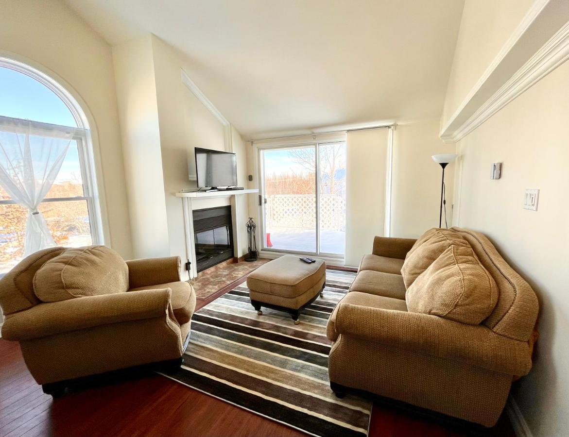 Chaleureux Condo A Magog Exterior photo